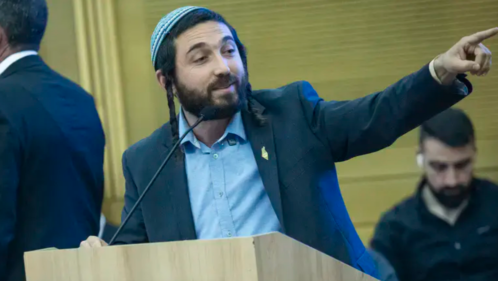Tzvi Souccot 