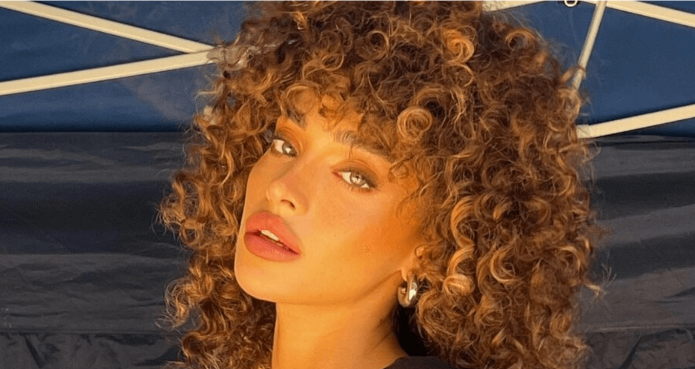 La Mannequin Eden Fines Signe Un Important Contrat Avec La Marque Adika la-mannequin-eden-fines-signe-un-important-contrat-avec-la-marque-adika