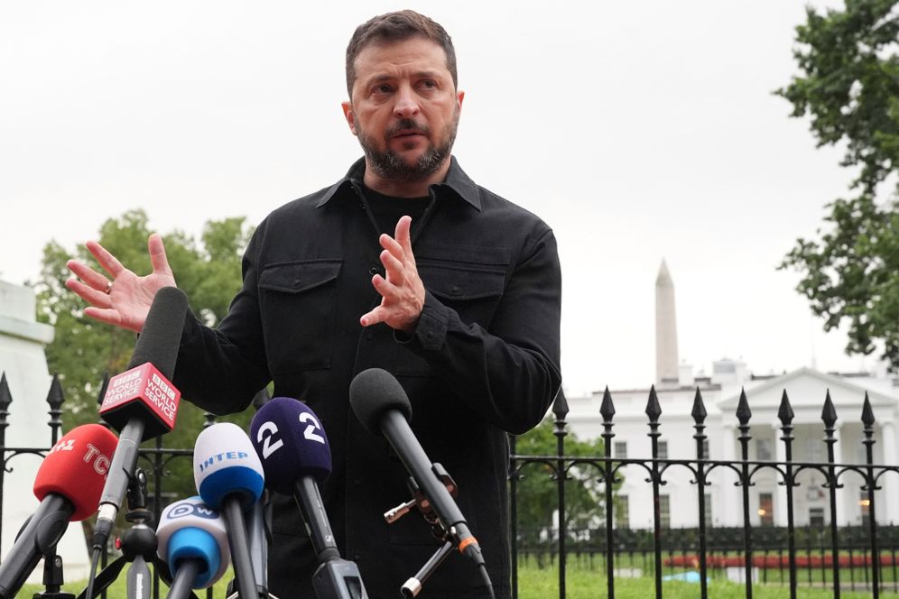 Ukraine's President Volodymyr Zelenskyy speaks in Lafayette Park, across from the White House, after meeting with President Donald Trump and European leaders Monday, August 18