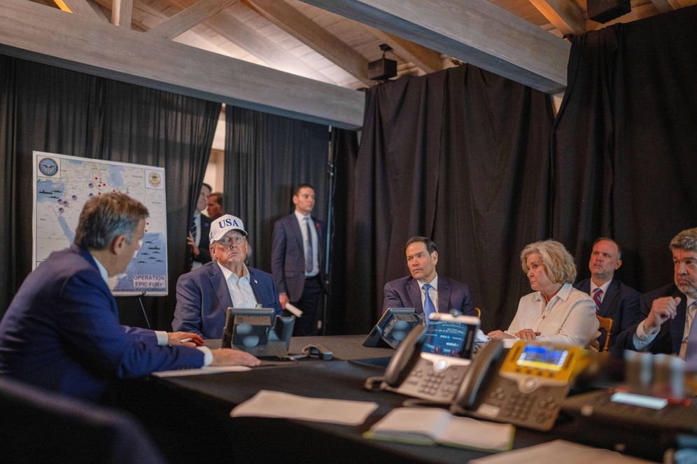 President Donald Trump talks with CIA Director John Ratcliffe, left, Secretary of State Marco Rubio, and White House chief of staff Susie Wiles at Mar-a-Lago in Palm Beach, Fla., during Operation Epic Fury on Saturday, Feb. 28, 2026

