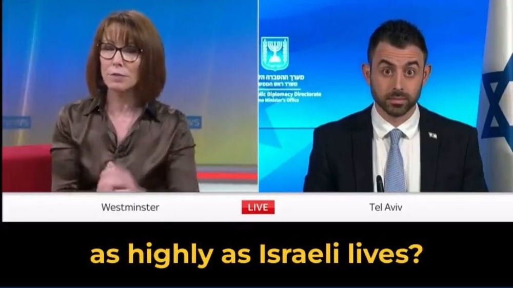 La présentatrice de Sky News Kay Burley s'entretient avec le porte-parole du gouvernement israélien, Eylon Levy