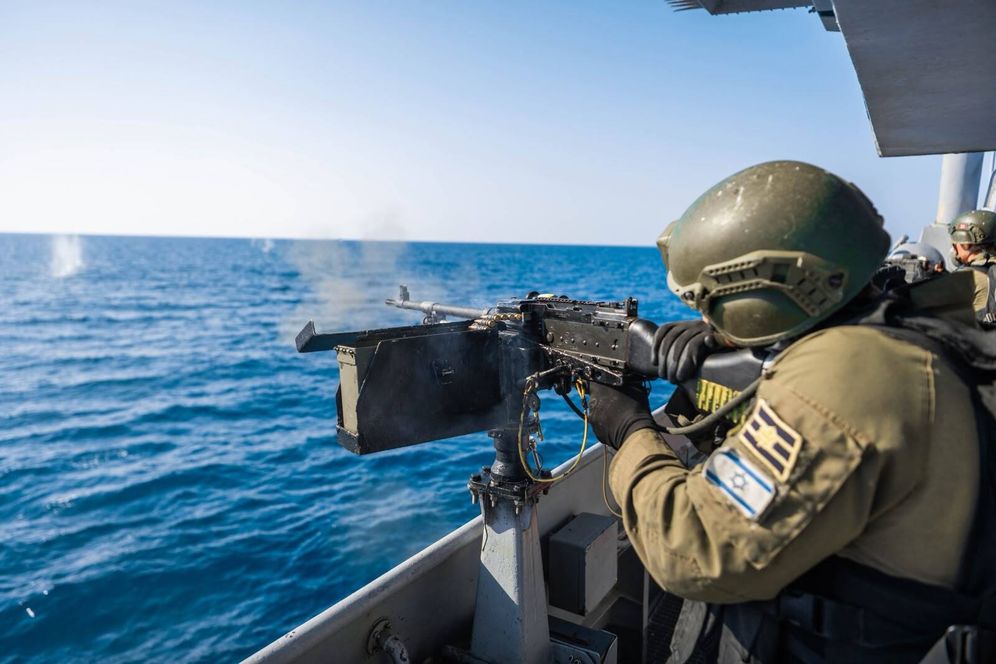 Les marines israélienne et grecque mènent un exercice conjoint en Méditerranée