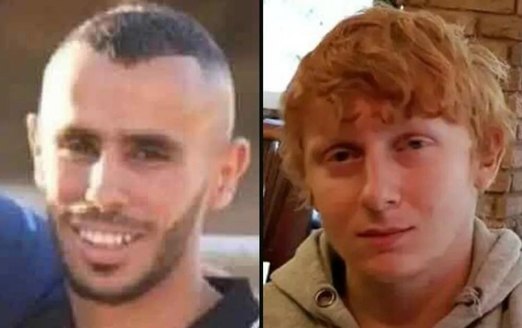 Deux des victimes ont été identifiées comme étant Yotam Haim, enlevé au kibboutz Kfar Aza et Samer Talalka, enlevé au kibboutz Nir Am le 7 octobre.