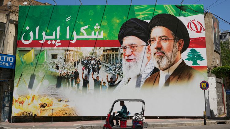 "Merci l'Iran" : une pancarte de soutien à l'Iran dans la banlieue sud de Dahiyeh à Beyrouth