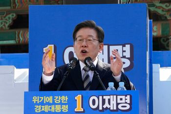 Lee Jae-myung, the presidential candidate of the ruling Democratic Party, speaks during a presidential election campaign in Seoul, South Korea on March 3, 2022.
