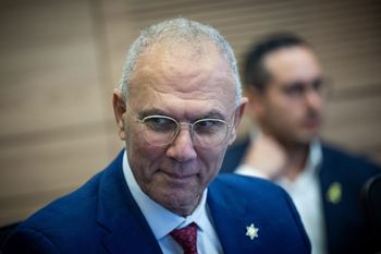 יוסי שלי, ארכיון