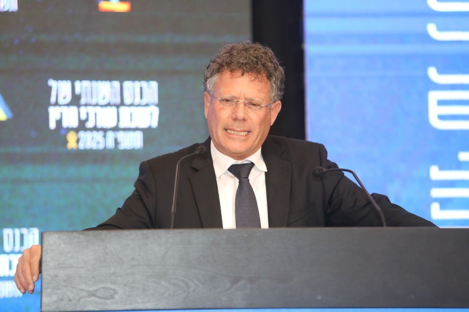 השיחה החריגה בין השופט עמית לנציב תלונות השופטים - i24NEWS