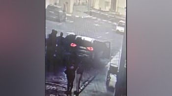 מצלמות האבטחה תיעדו: ליבי נולדה במושב האחורי של הרכב