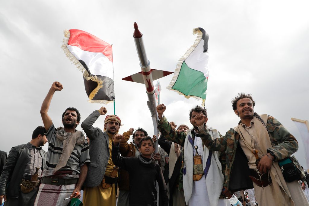Yemen's Houthis Free Over 100 'prisoners' - Vimarsana News