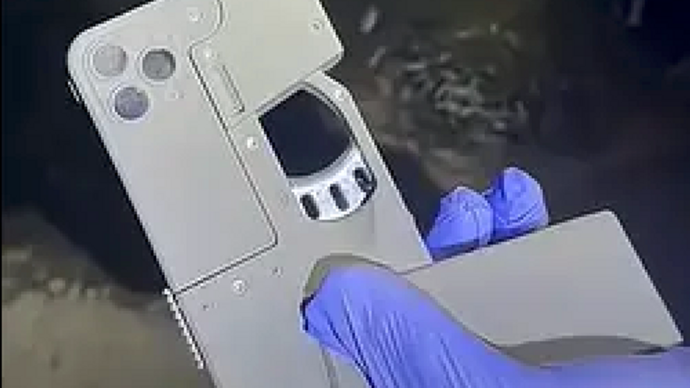 Un pistolet ressemblant à un iPhone saisi dans le nord d’Israël
