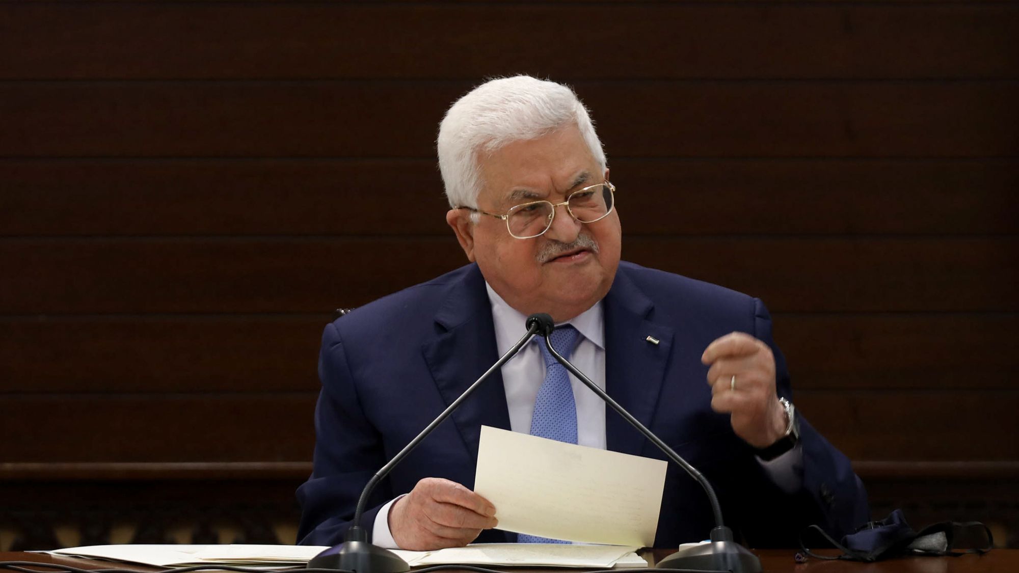 أزمة الرواتب تهزّ السلطة الفلسطينية: احتجاجات متصاعدة ومخاوف من انفجار اجتماعي