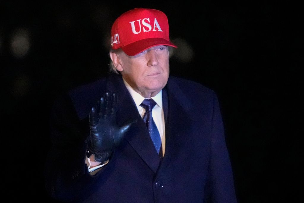 ترامب يهدد بتوسيع الحرب: "لا أستبعد إرسال قوات برية إلى إيران"