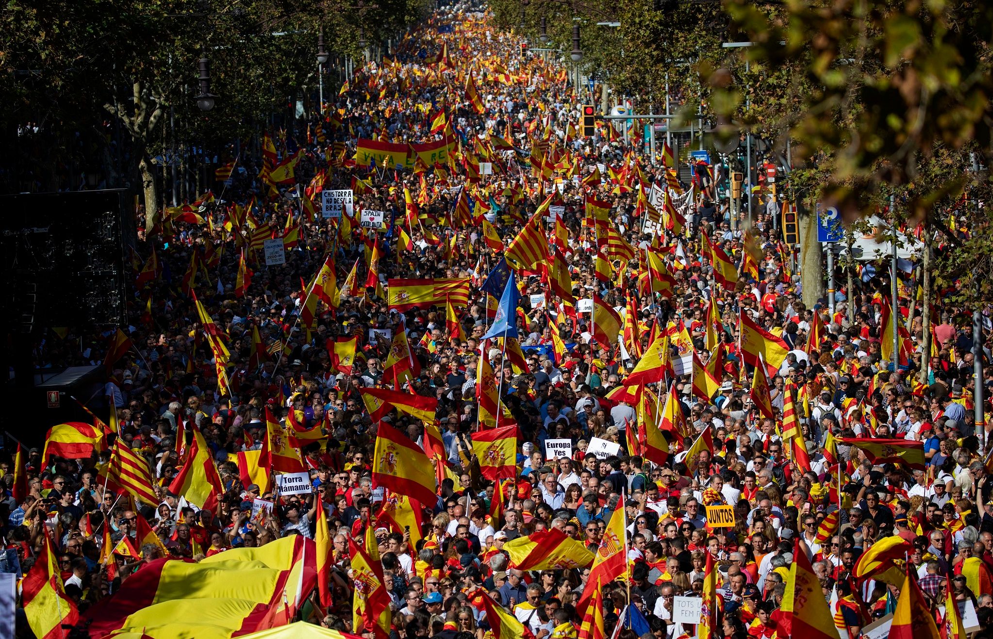 Thousands March For Spanish Unity Amid Catalonia Crisis I24news