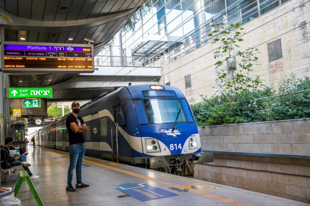Train à Tel Aviv.