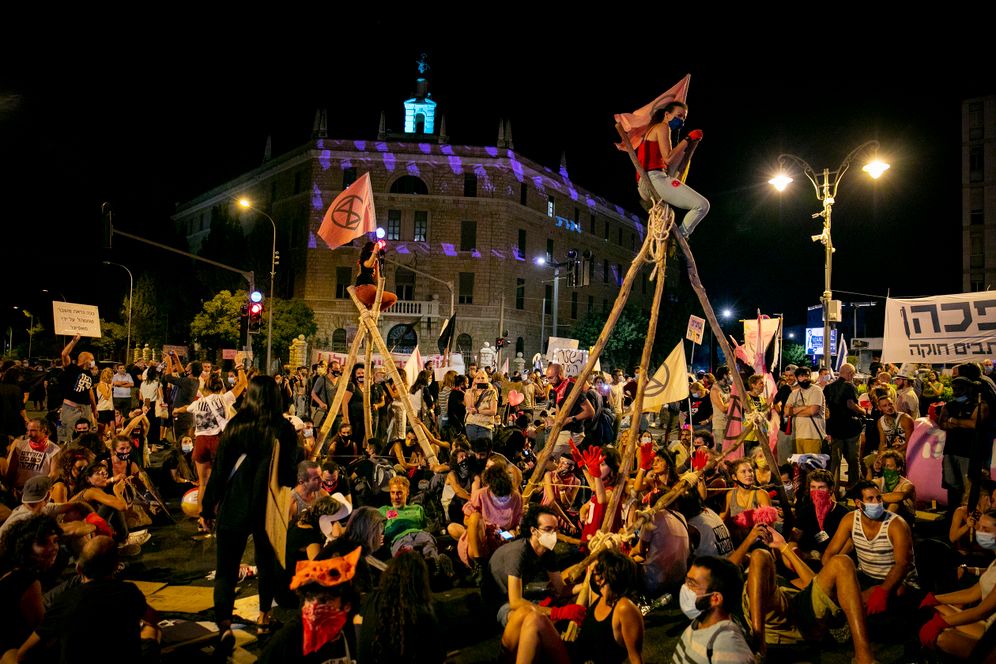 Israelis protesting against Prime Minister Benjamin Netanyahu in Jerusalem on September 12, 2020