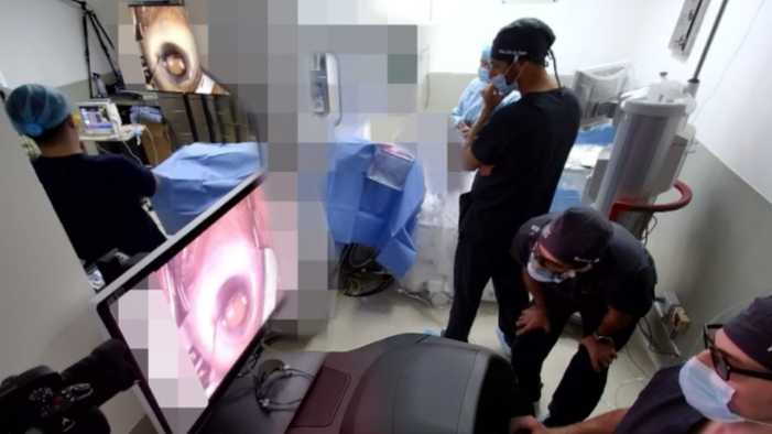 Une start-up israélienne développe le premier robot dédié à la chirurgie oculaire