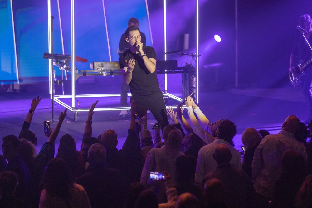 Israeli singer Ivri Lider performs preforms live during a concert in Tel Aviv on January 19, 2023
