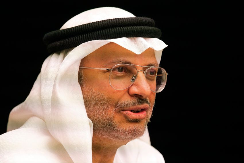 Anwar Gargash, le ministre d'État émirati aux Affaires étrangères, assiste à une conférence de presse à Dubaï, aux Émirats arabes unis, le 15 mai 2019.