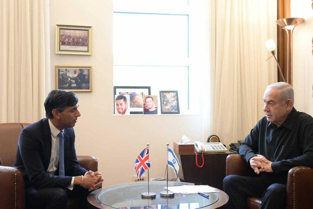 British Prime Minister Rishi Sunak (L) meets with Israeli Prime Minister Benjamin Netanyahu, in Israel.