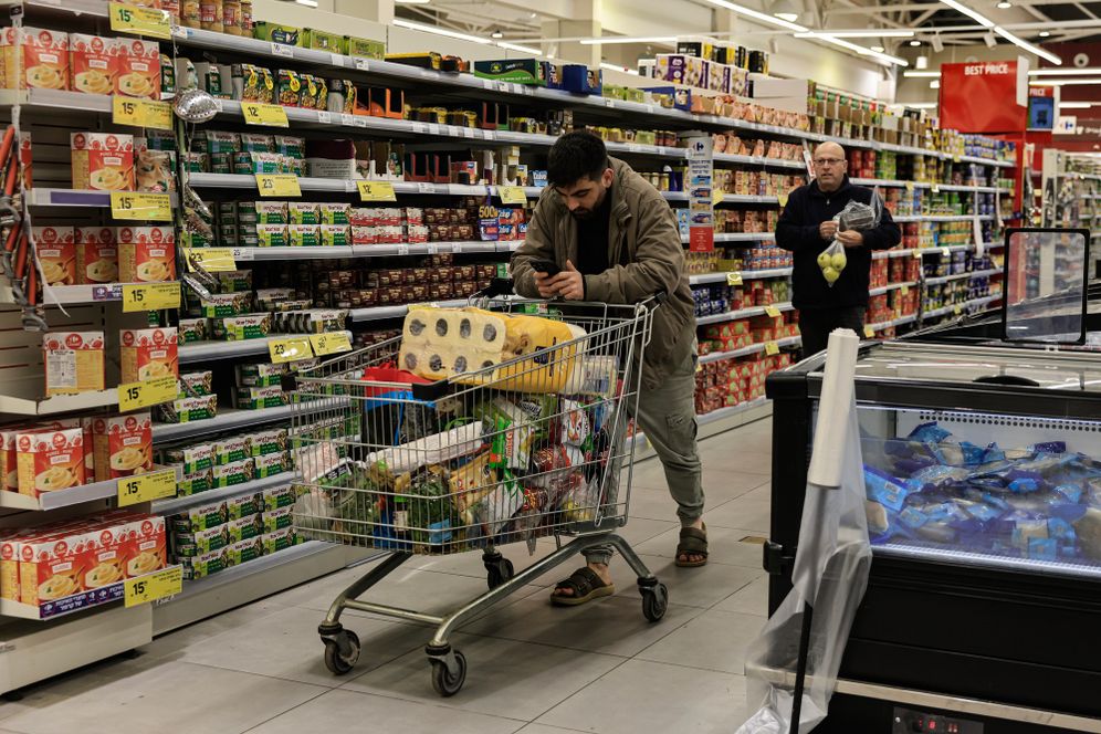 קונים בקארפור, אילוסטרציה