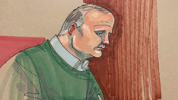 روبرت باورز خلال جلسة النطق بالحكم في بيتسبرغ ، بنسلفانيا ، الولايات المتحدة.