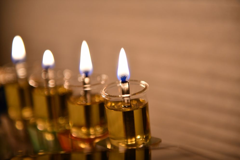 Illustration - Célébrations de la fête juive de Hanoucca, à Jérusalem, le 16 décembre 2020