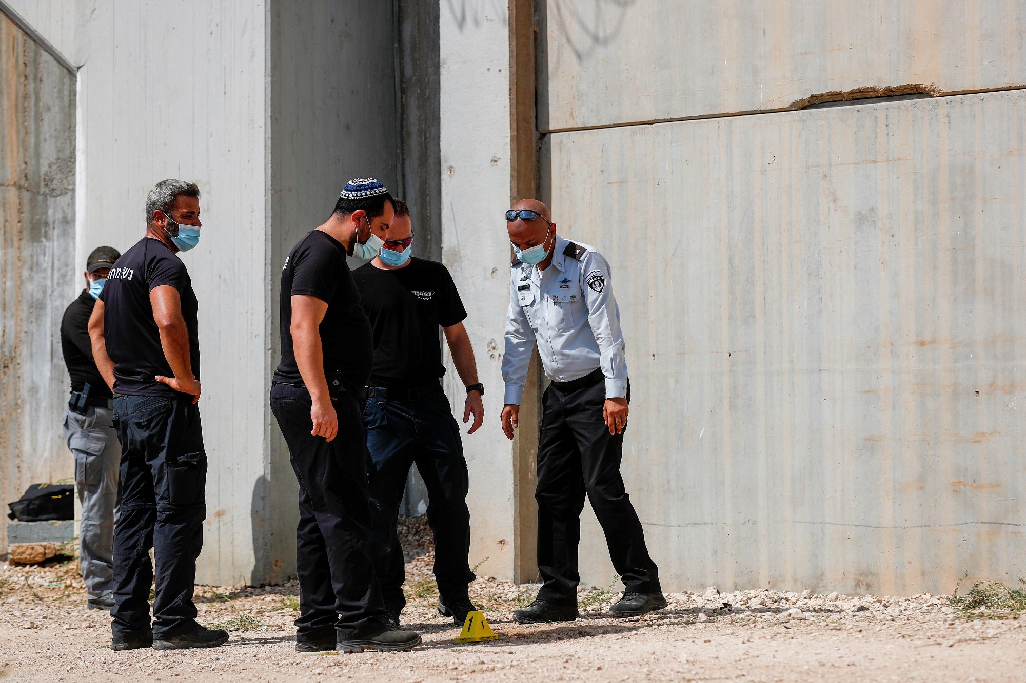 Six security prisoners escape from Gilboa Prison in northern