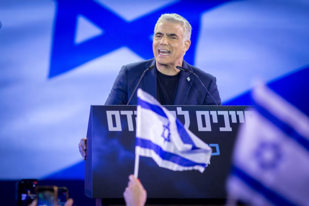 Blue and White parliament member Yair Lapid speaks at an election campaign event ahead of the coming Israeli elections, in Tel Aviv on February 29, 2020.