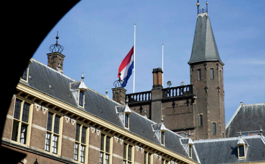 Le Binnenhof, siège du gouvernement néerlandais, à La Haye, Pays-Bas, en 2014
