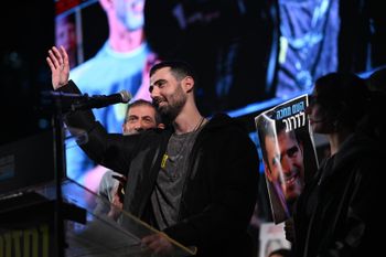 גיא גלבוע דלאל לראשונה בכיכר החטופים 15.11.2025