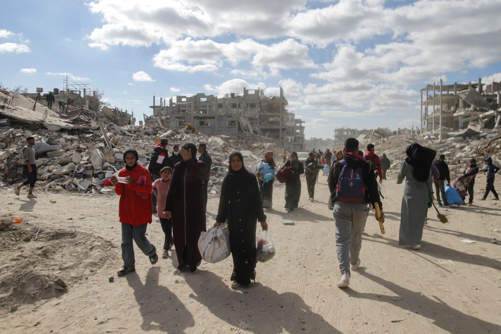 Les Palestiniens déplacés retournent à Rafah, dans la bande de Gaza