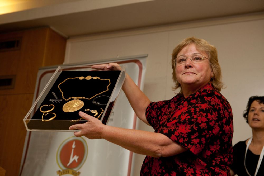 Legendary Israeli Archeologist Eilat Mazar Dies At 64 - i24NEWS