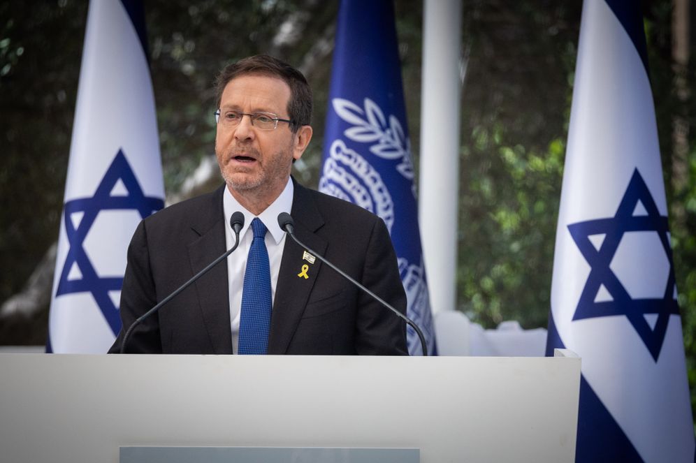Le président israélien, Isaac Herzog, lors de la cérémonie de remise des distinctions présidentielles aux soldats méritants, le 01/05/2025