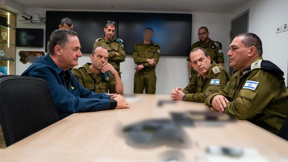 Évaluation de la situation avec le ministre de la Défense Israël Katz, le chef d'état-major, Eyal Zamir et d'autres hauts responsables, le 17.06.2025