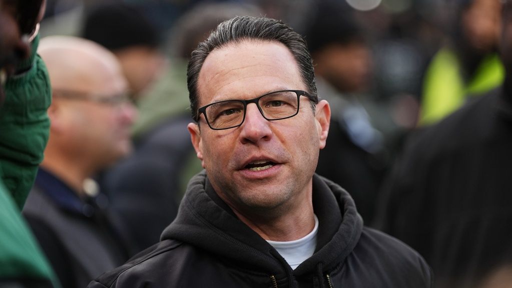 "Kamala Harris m'a demandé si j'étais un agent double d'Israël", confie le gouverneur de Pennsylvanie