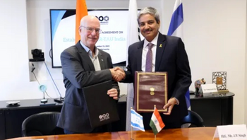 Le Prof. Ariel Porat (à gauche), et l'Ambassadeur J.P. Singh
