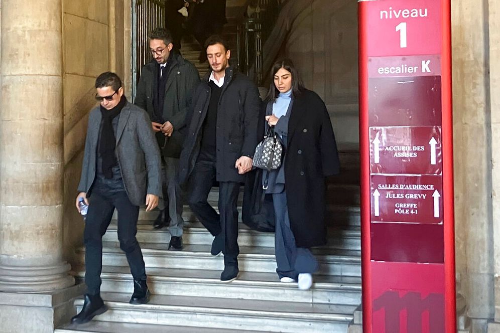AP Photo/Sylvie Corbet, FILE سعد لمجرد وهو يخرج من المحكمة في فرنسا - صورة ارشيفية