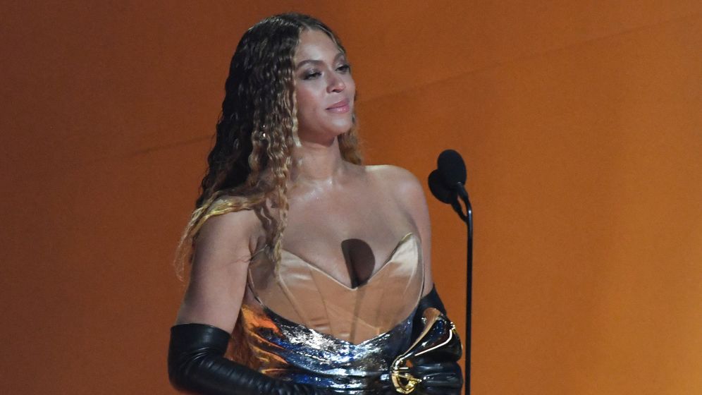 הזמרת ביונסה, ארכיון