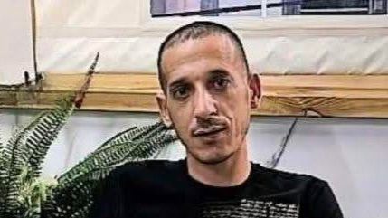 جريمة بشعة ومروعة : مقتل حارس أمام بوابة مدرسة في كفر ياسيف