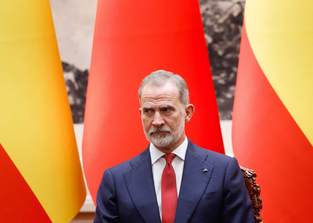 (Maxim Shemetov/Pool Photo via AP) Spain's King Felipe VI attends a signing ceremony at the Great Hall of the People in Beijing Wednesday, Nov. 12, 2025.