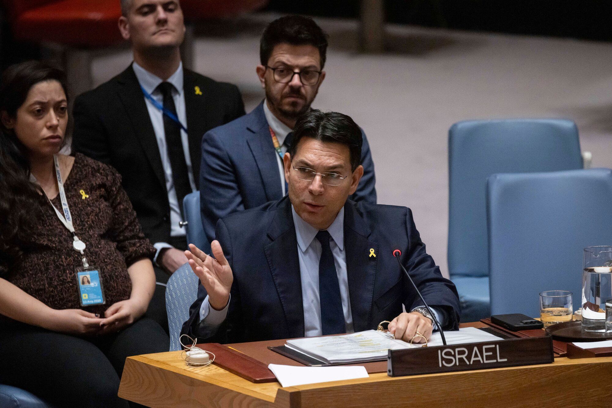 Israel condemns UN resolution calling it to cooperate with UNRWA