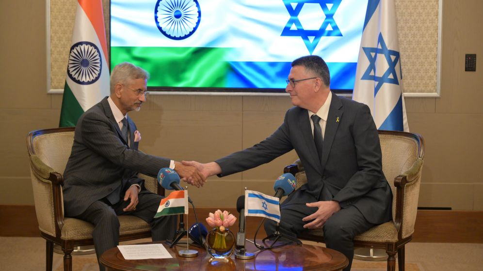 Le ministre israélien des Affaire étrangères, Gideon Sa'ar et son homologue indien, Subrahmanyam Jaishankar, à Jérusalem, le 16.12.2025