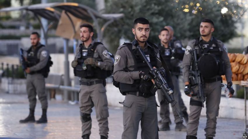 I24news احباط محاولة طعن جنود حرس الحدود على حاجز زعترة جنوب نابلس دون اصابات