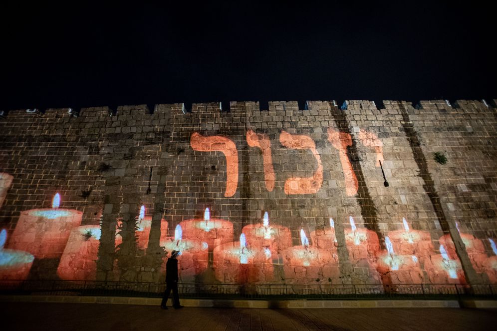 יום הזיכרון, ארכיון