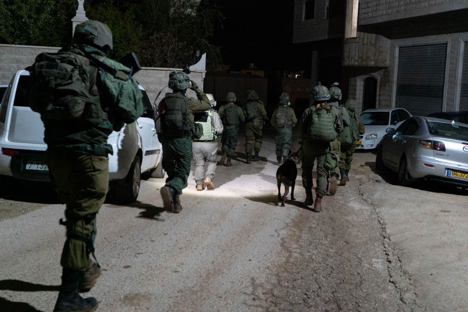 Israel Arrests 16 Terror Suspects In Overnight West Bank Raids