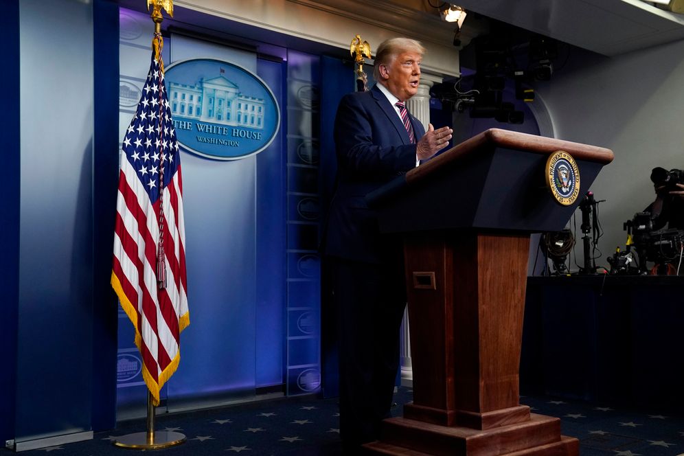 Le président Donald Trump s'exprime à la Maison Blanche, le 5 novembre 2020, à Washington