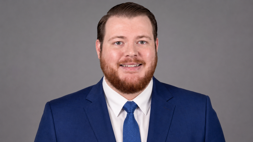 Yeovil Conservatives Joshua Bonehill-Paine, ancien néonazi condamné pour antisémitisme devient conseiller du Parti conservateur britannique