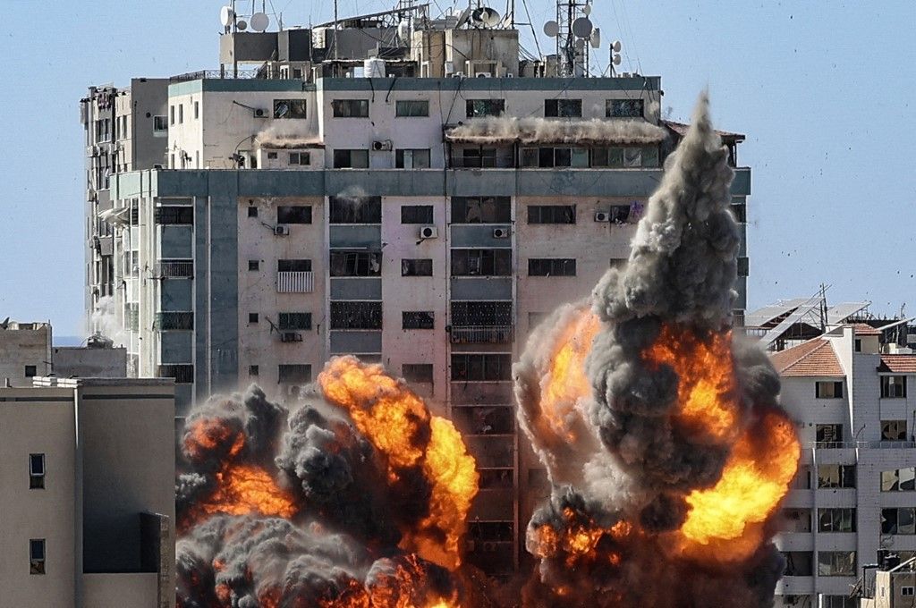 إسرائيل تحتج لدى قطر ضد قناة الجزيرة القطرية المنحازة لحماس I24news