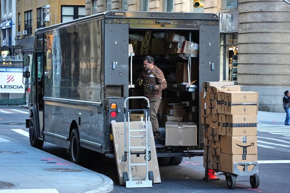 משלוחים, ארכיון