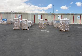 Cartons de pesticides spécialisés à destination de Gaza